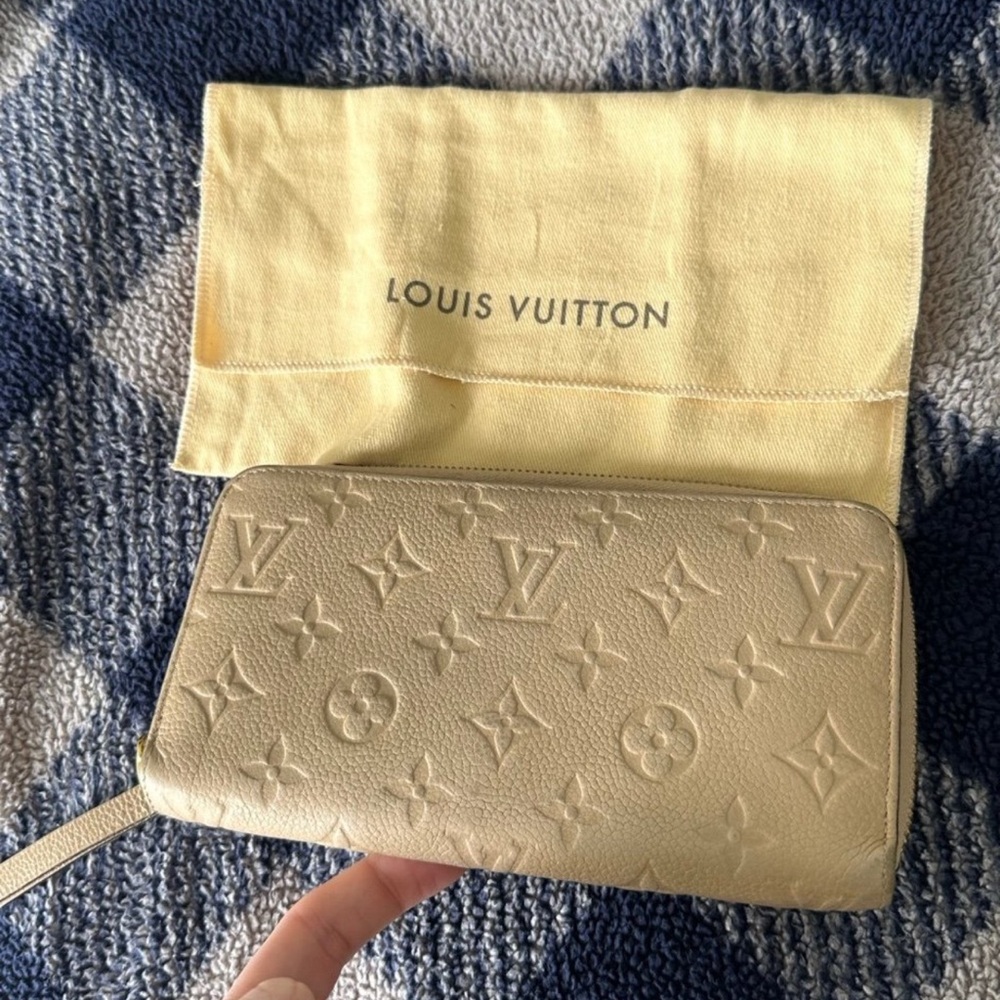 Louis Vuitton Empriente zippy wallet